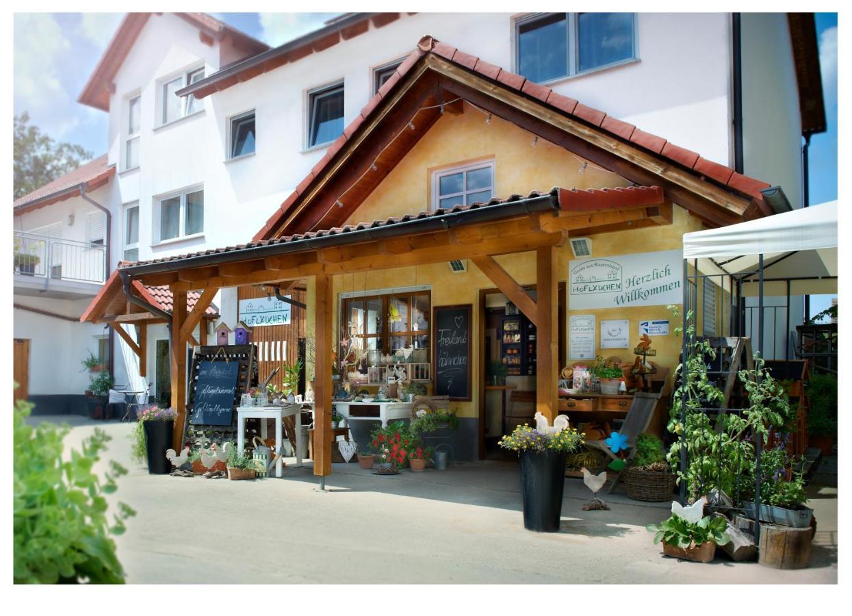 Landhaus-Apartments Wattenheim Exteriör bild